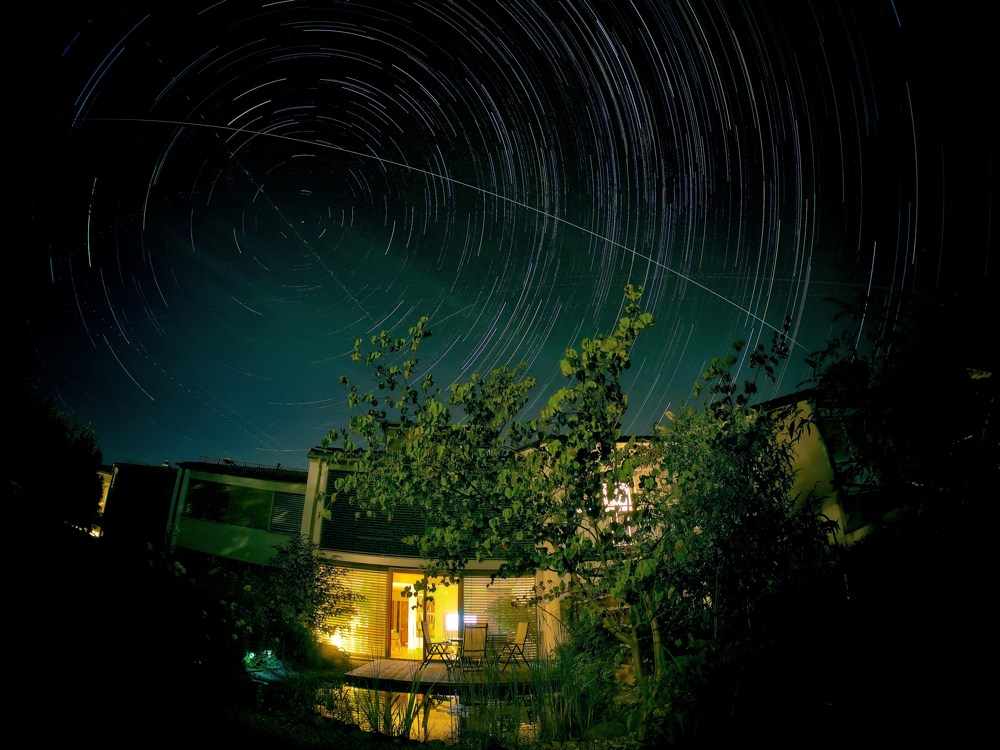 startrails iss
